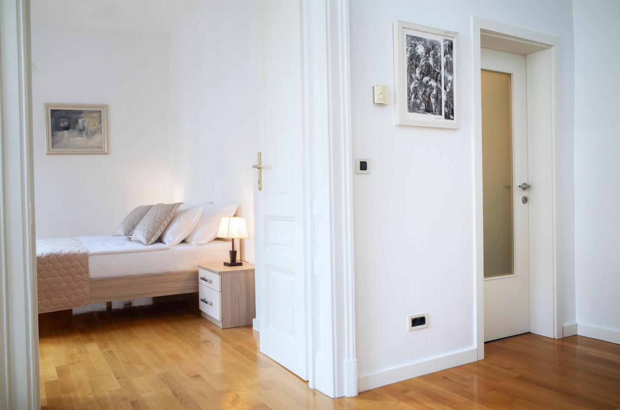 Apartment Korina - City Center Zágráb Kültér fotó